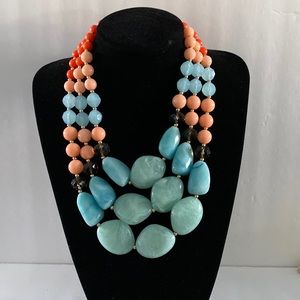 Vintage 3 strands necklace